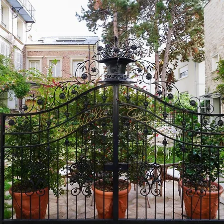 Escudier Appart-hotel Апарт-отель