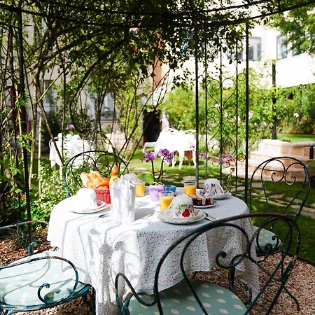 Escudier Appart-hotel 3* Булонь-Бийанкур