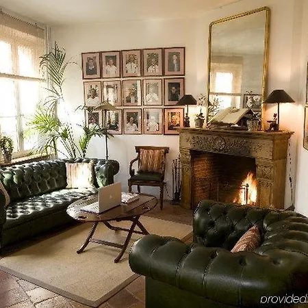 Escudier Appart-hôtel 3*