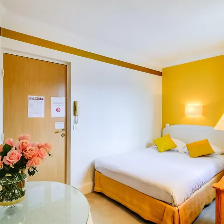 Escudier Appart-hotel 3*