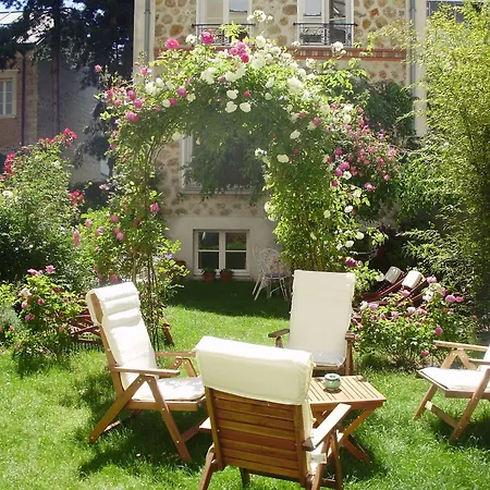 Escudier Appart-hotel Апарт-отель